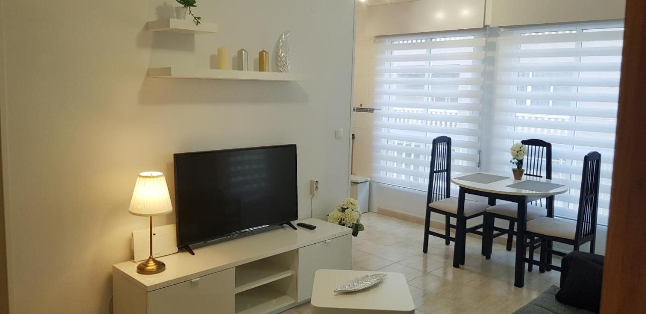 Del Cura Beach Apartment ตอร์เรเวียคา ภายนอก รูปภาพ