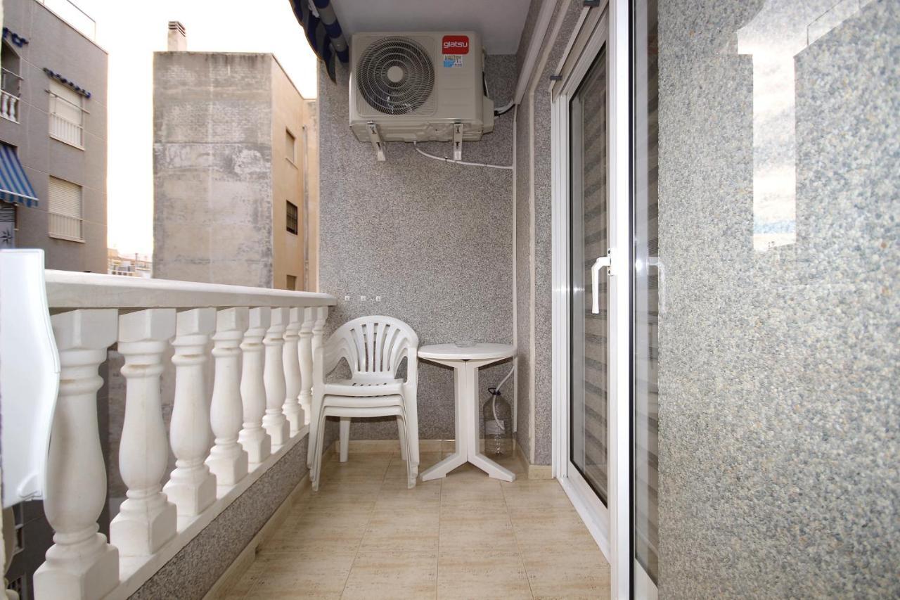 Del Cura Beach Apartment ตอร์เรเวียคา ภายนอก รูปภาพ