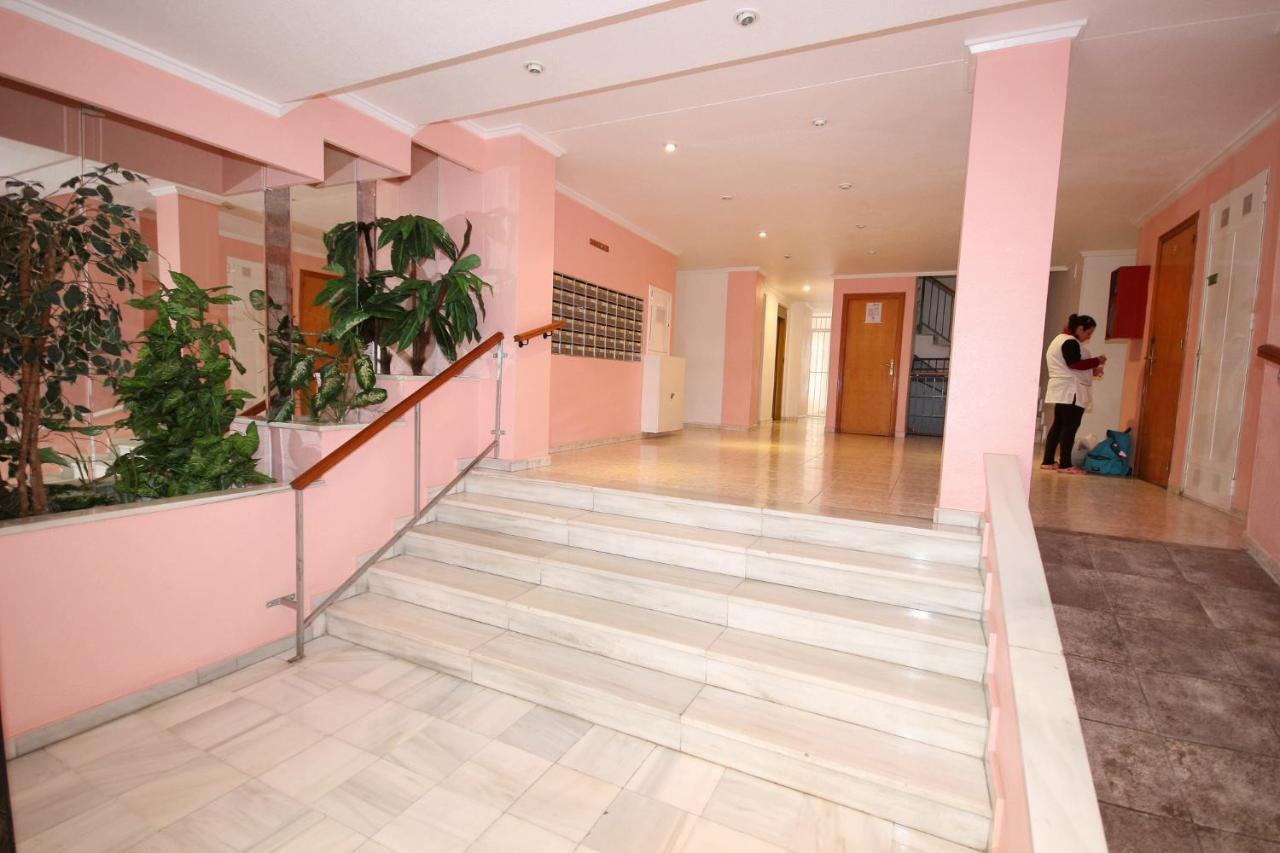 Del Cura Beach Apartment ตอร์เรเวียคา ภายนอก รูปภาพ