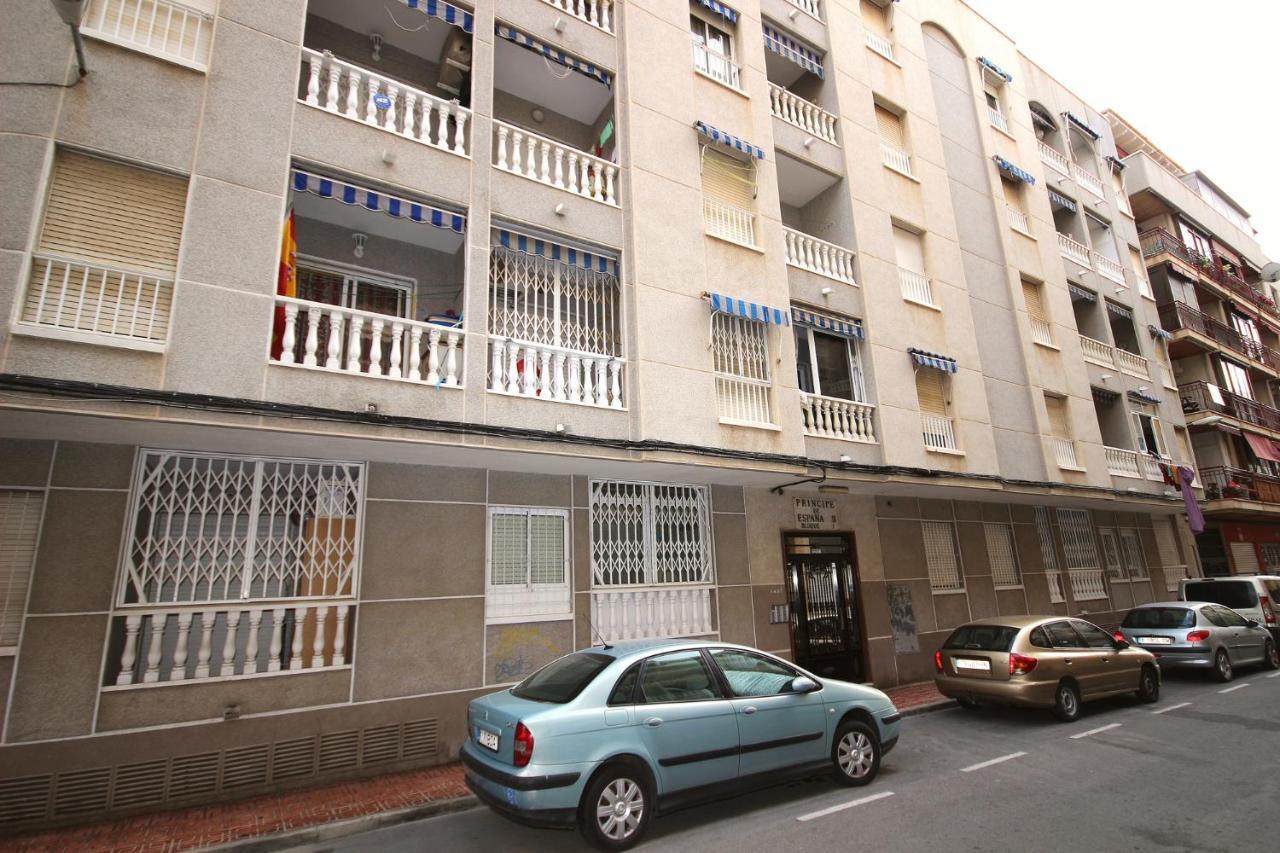 Del Cura Beach Apartment ตอร์เรเวียคา ภายนอก รูปภาพ